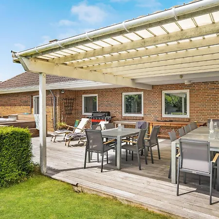 Beautiful In With Wifi Feriehus *