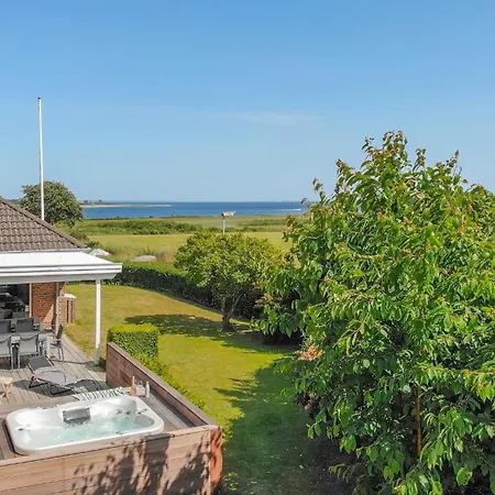 Beautiful In With Wifi Feriehus